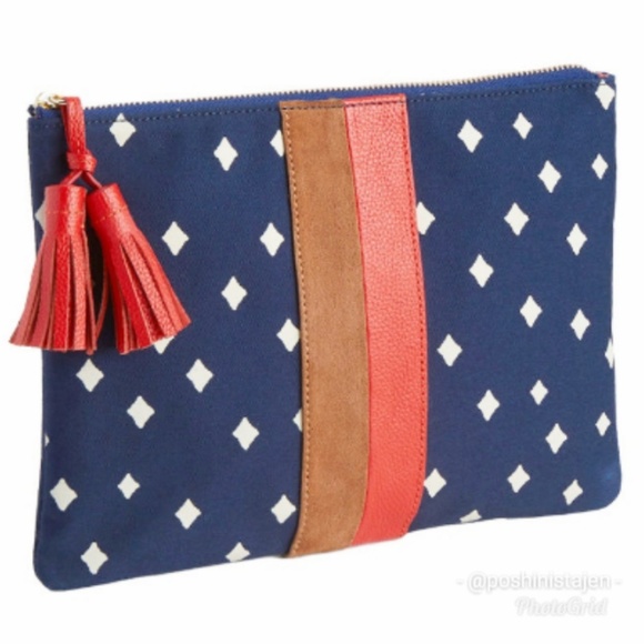 Vineyard Vines Handbags - 🆕️ NWT Vineyard Vines Double Stripe Zip Clutch